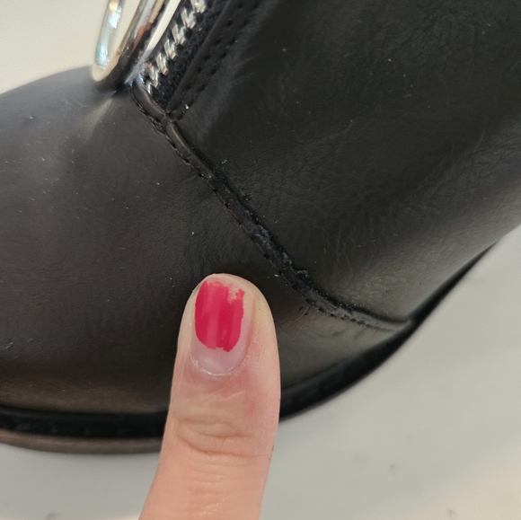 Leather boots - Picture 5 of 10